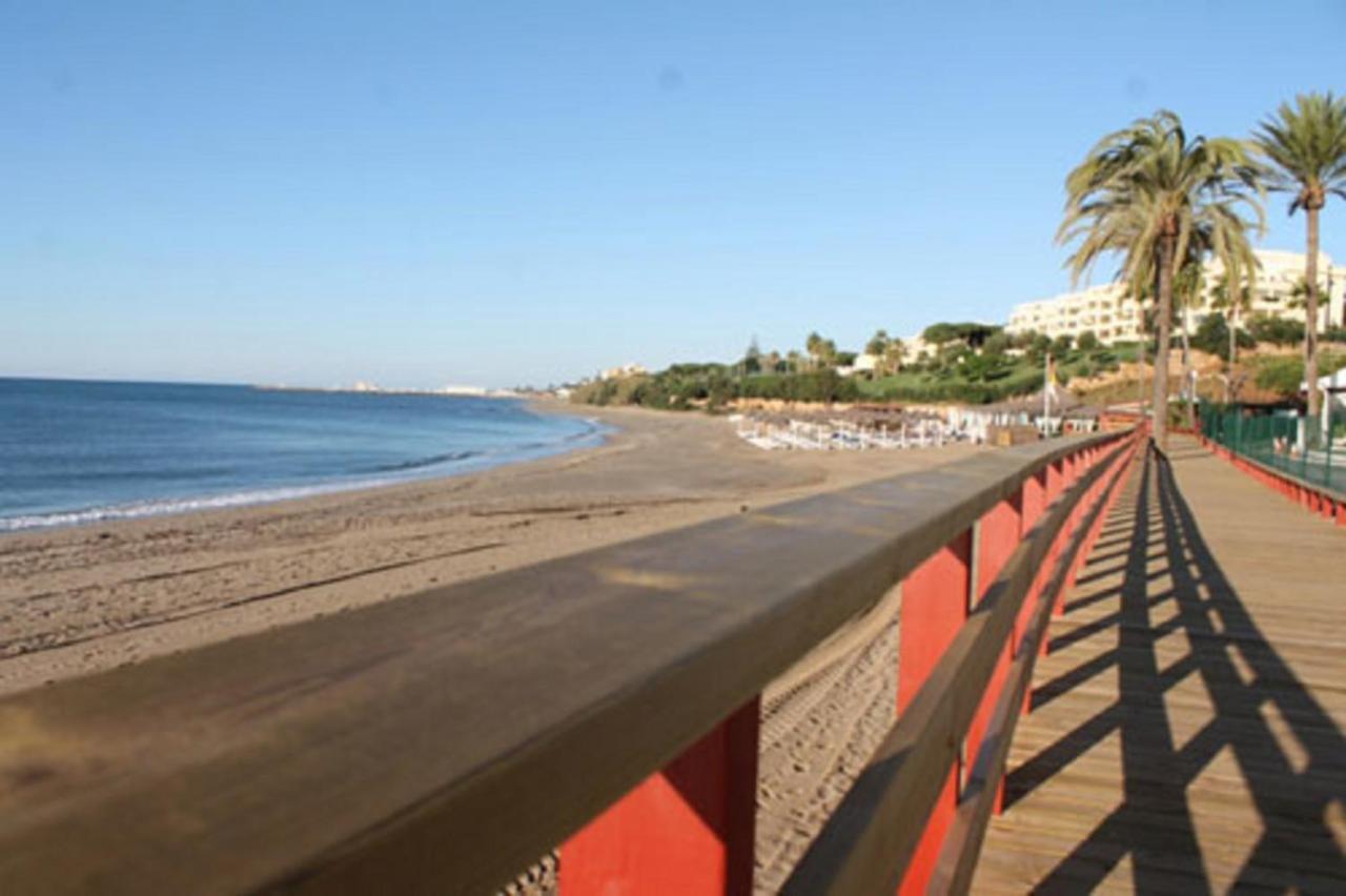 Urbanization On The Beach Front 1-3 卡拉德米哈斯 外观 照片